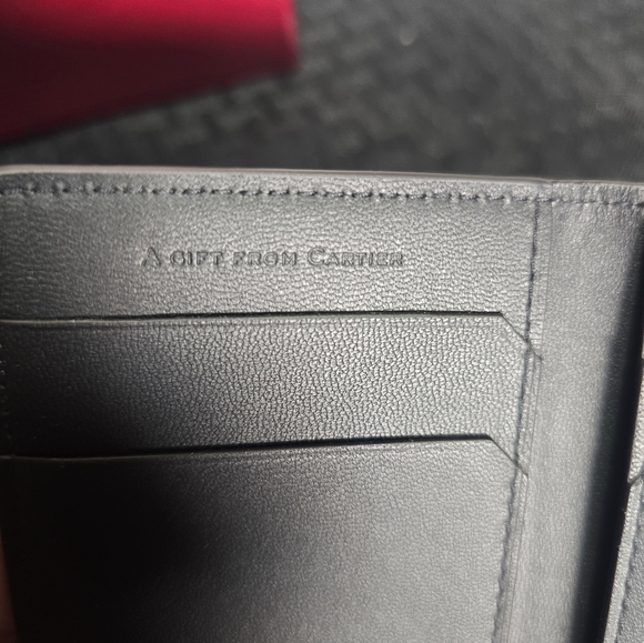 🔥💯NWOT CARTIER PANTHERE LEATHER CARD CASE UNISEX - Picture 8 of 16